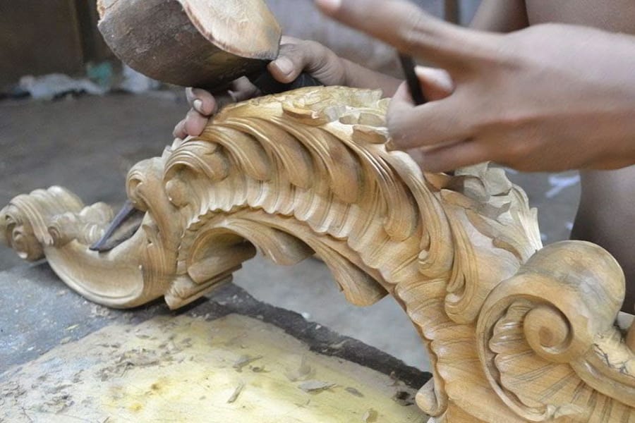 Carving the cabriole legs