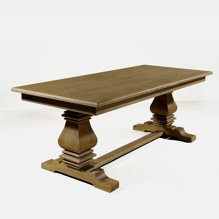Onion legs dining table