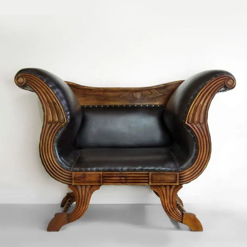 Madura lounge chair